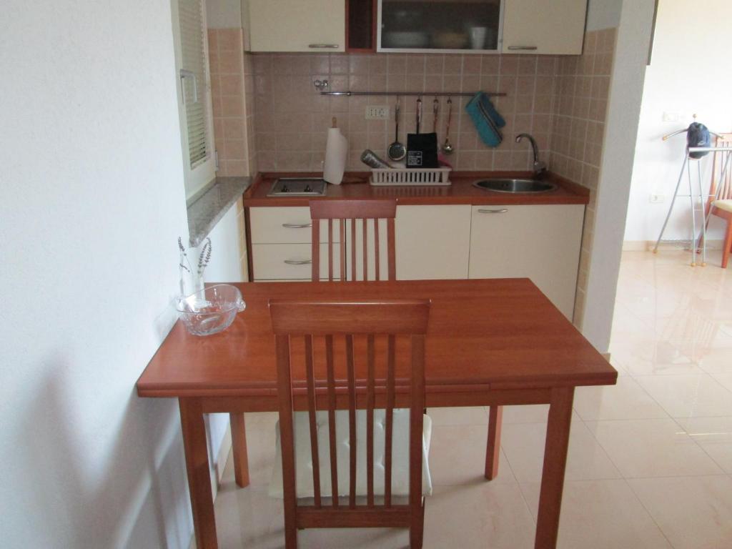 Apartments Villa Fernetich Premantura Szoba fotó