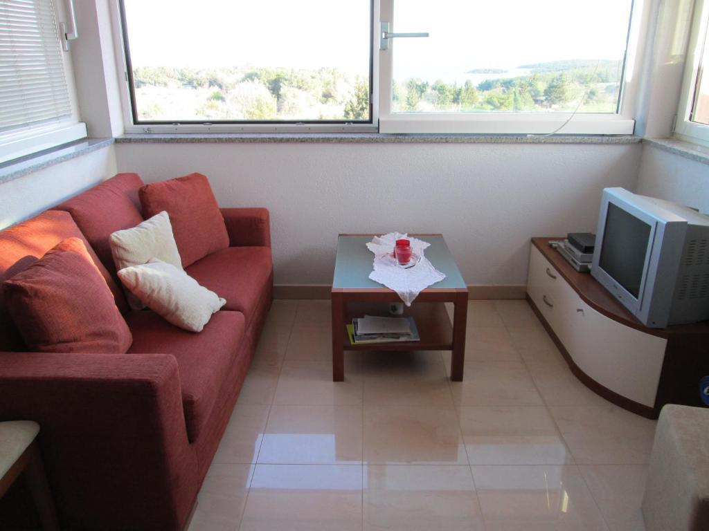 Apartments Villa Fernetich Premantura Szoba fotó