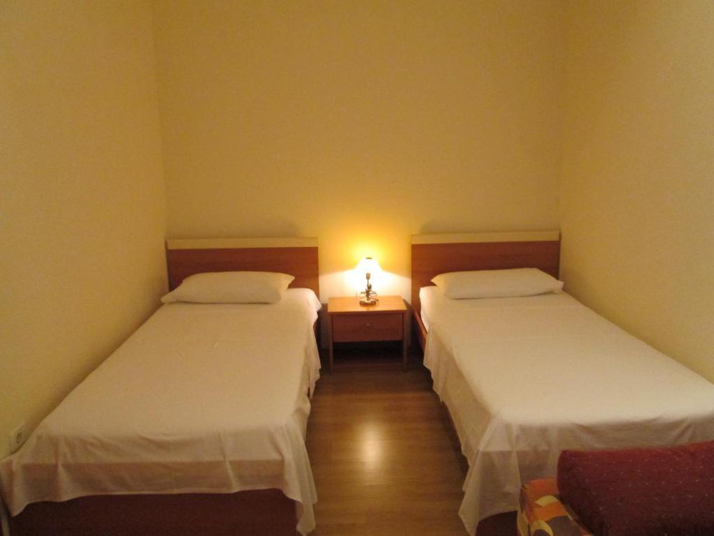 Apartments Villa Fernetich Premantura Szoba fotó