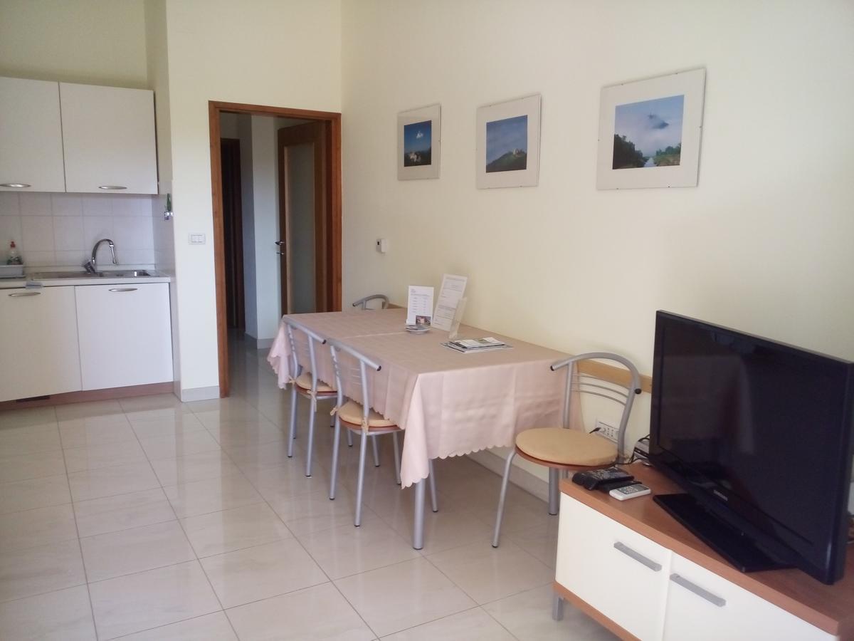 Apartments Villa Fernetich Premantura Kültér fotó