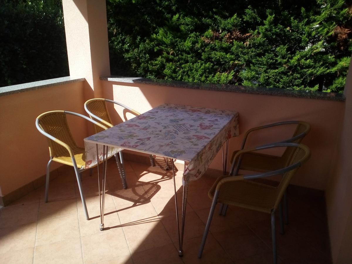 Apartments Villa Fernetich Premantura Kültér fotó