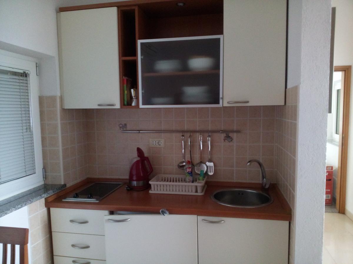 Apartments Villa Fernetich Premantura Kültér fotó